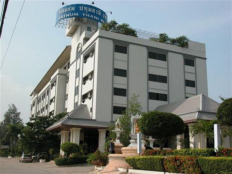 Pathumthani Place Hotel Екстер'єр фото